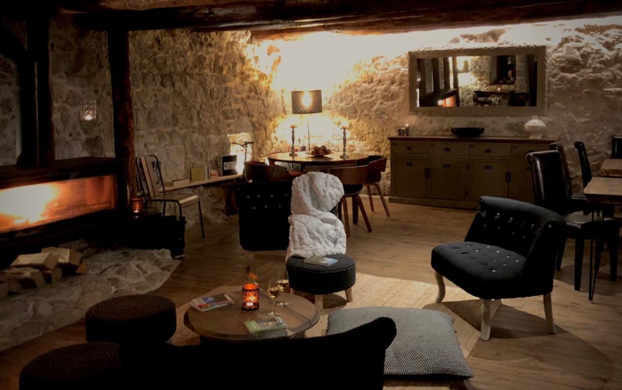 Chapamama Bed & Breakfast Aillon-le-Vieux Bagian luar foto